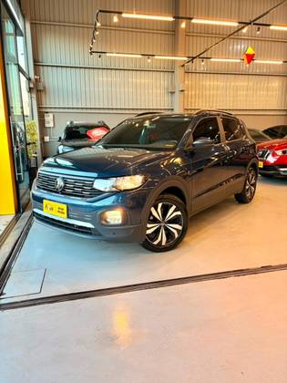 VOLKSWAGEN T-CROSS 1.0 200 TSI TOTAL FLEX AUTOMÁTICO VOLKSWAGEN T-CROSS 1.0 200 TSI TOTAL FLEX AUTOMÁTICO